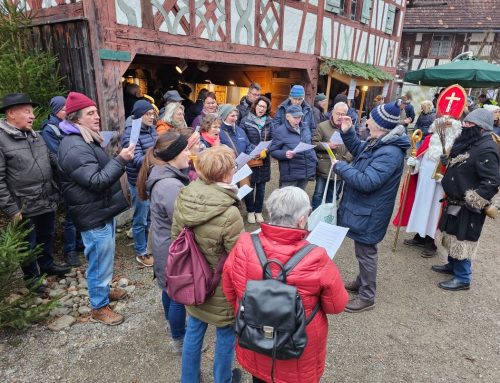 Kirchenchor Waldburg-Jahresausklang am Adventsmarkt in Wolfegg